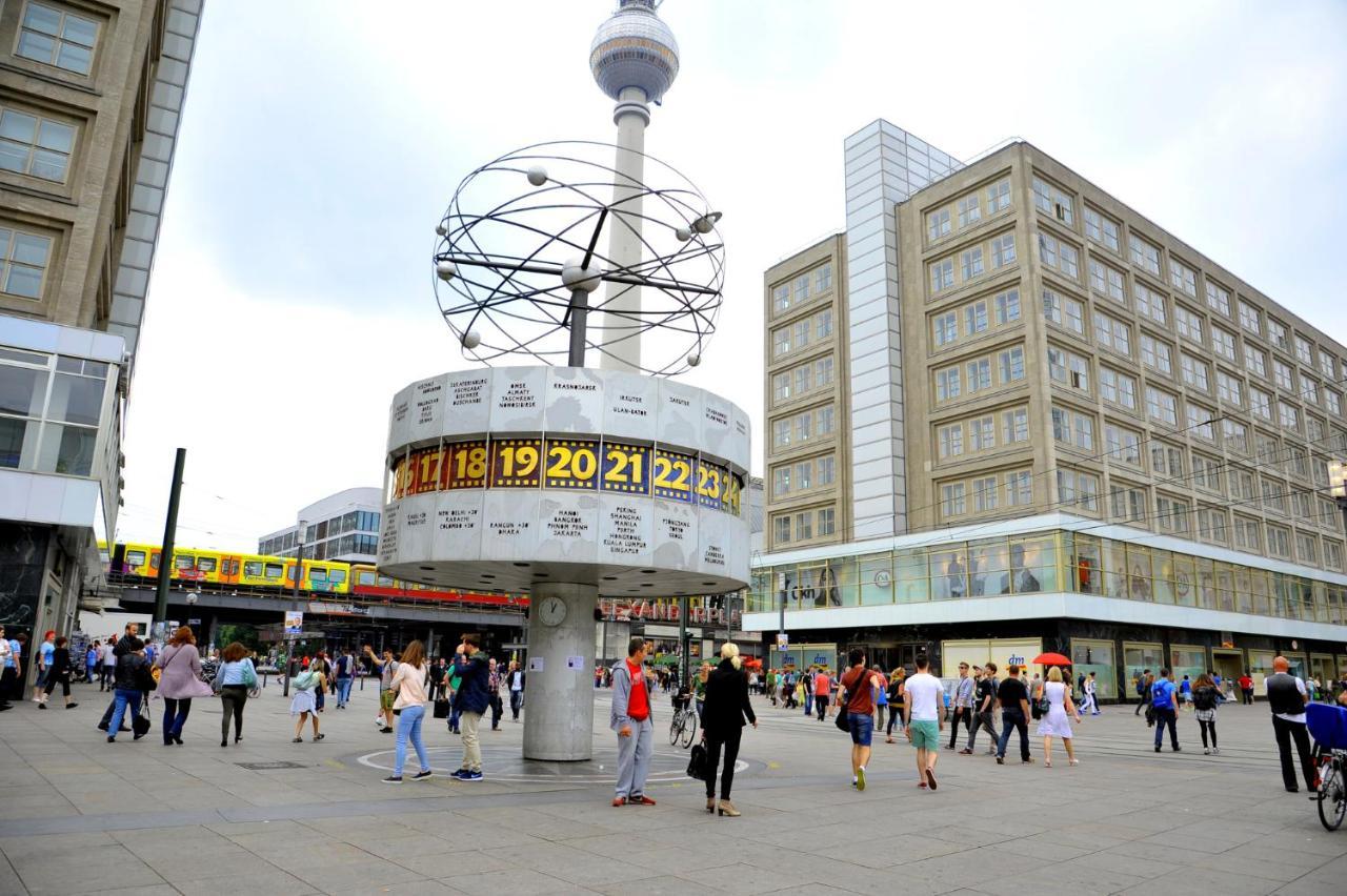 33 H S-bahn Schoenhauser Allee Appartamento Berlino